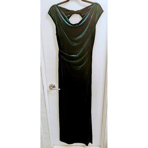 Elegant Green Vince Camuto Gown